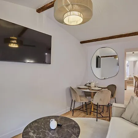 Residense Au Coeur De By Prestige Paris