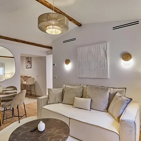 Residense Au Coeur De By Prestige *